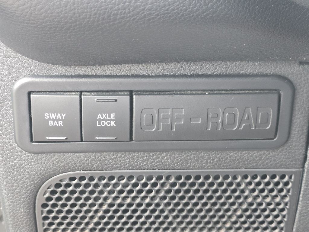 2016 Jeep Wrangler Unlimited Rubicon photo 7