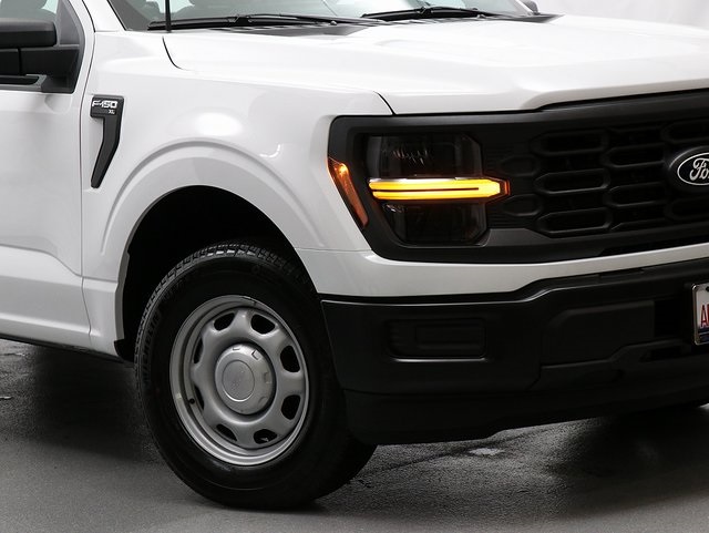 2025 Ford F-150 XL photo 3