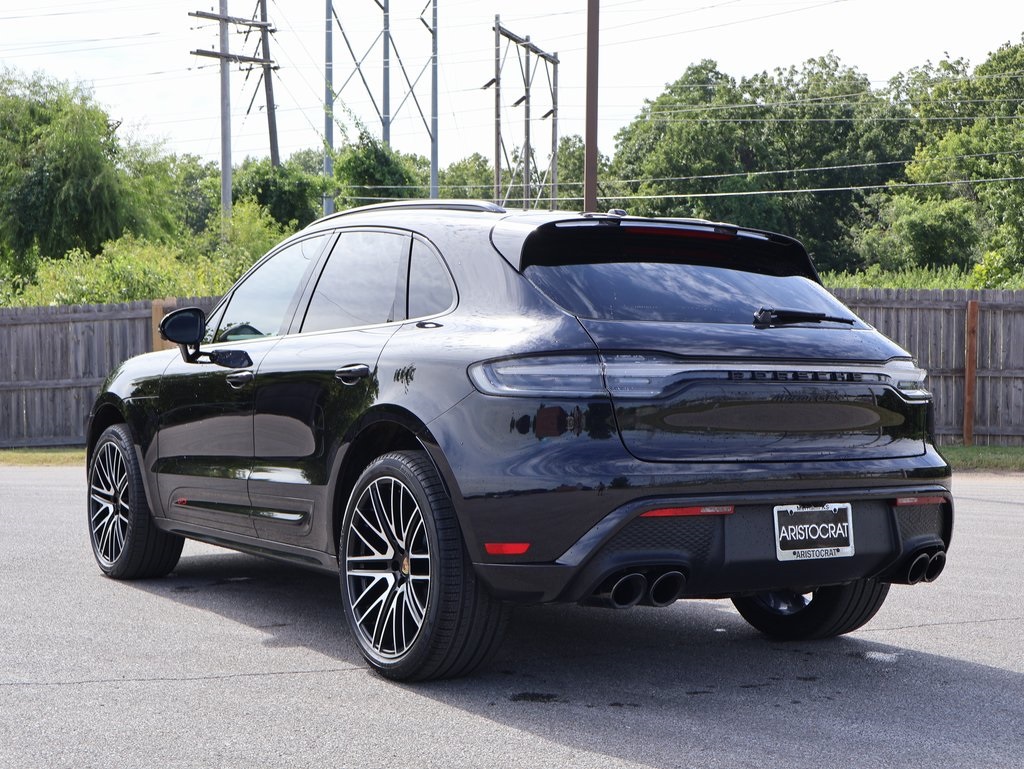 2023 Porsche Macan GTS photo 3