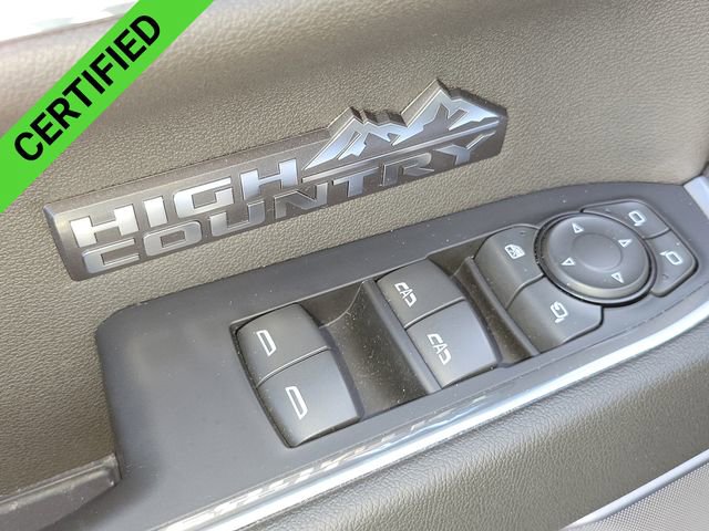 2024 Chevrolet Silverado 1500 High Country photo 13
