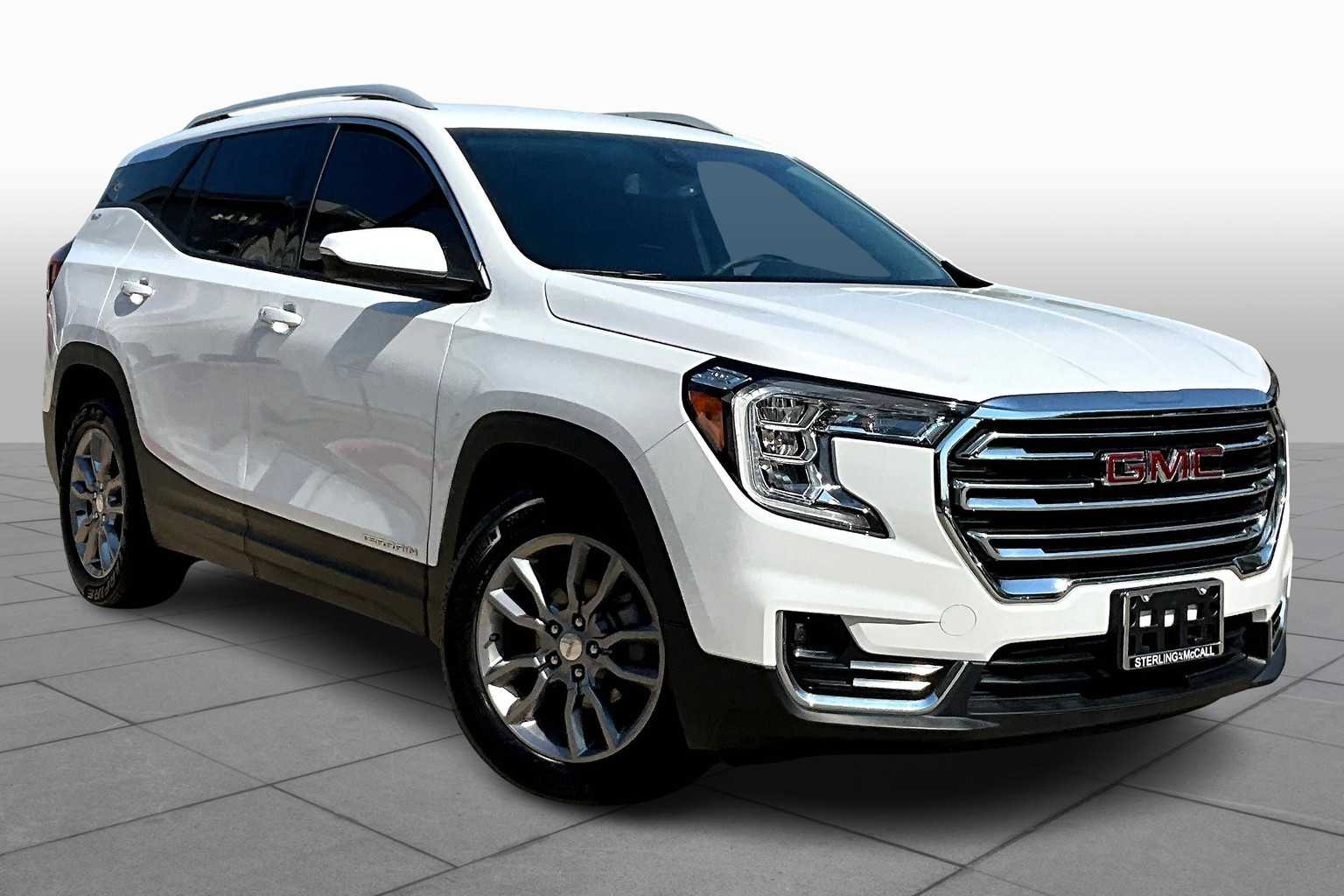 2024 Gmc Terrain SLT photo 2