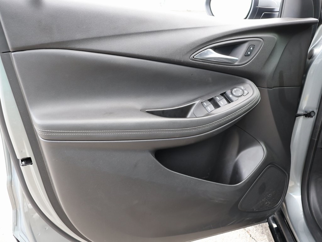 2024 Buick Encore GX Sport Touring photo 19