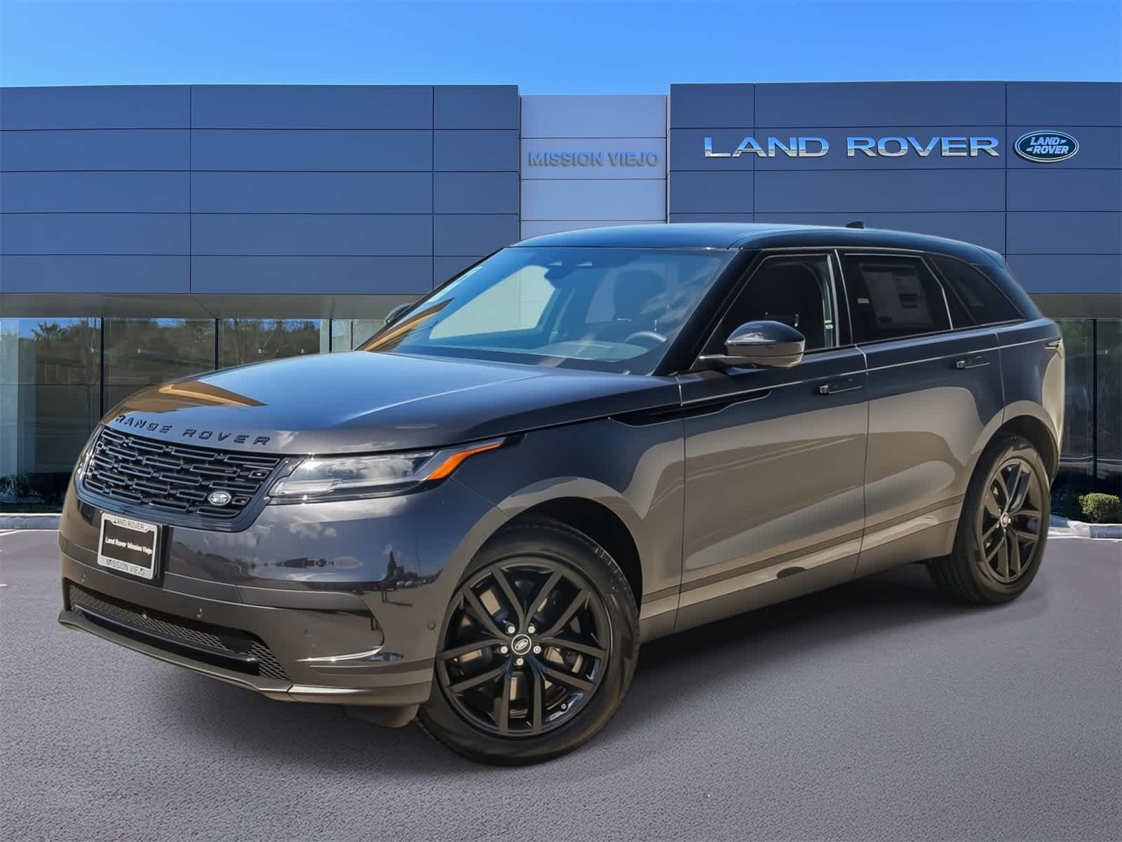 2026 Land Rover Range Rover Velar S's photo