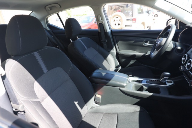 2024 Nissan Sentra SV photo 18