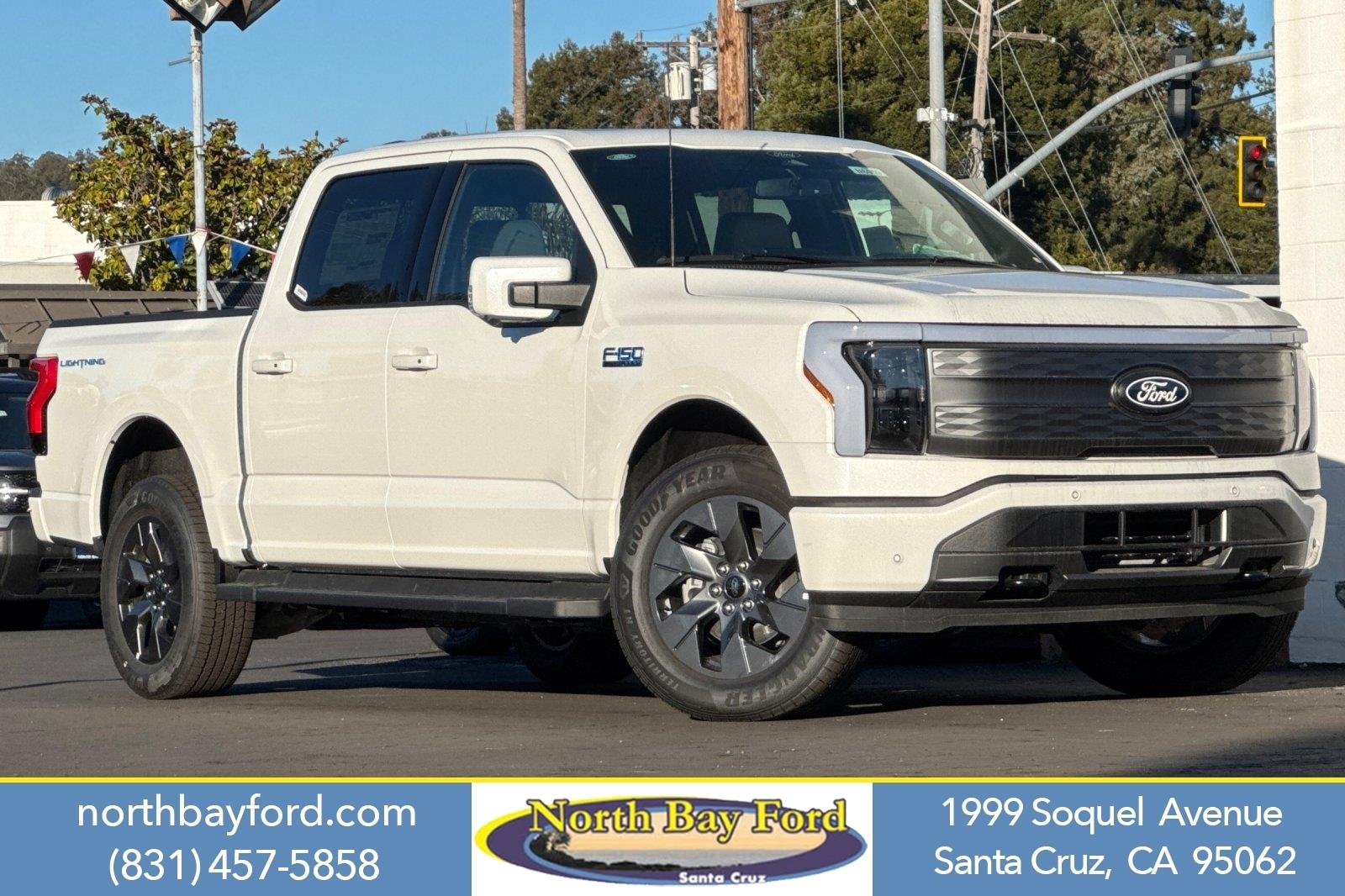 2025 Ford F-150 Lightning Lariat's photo