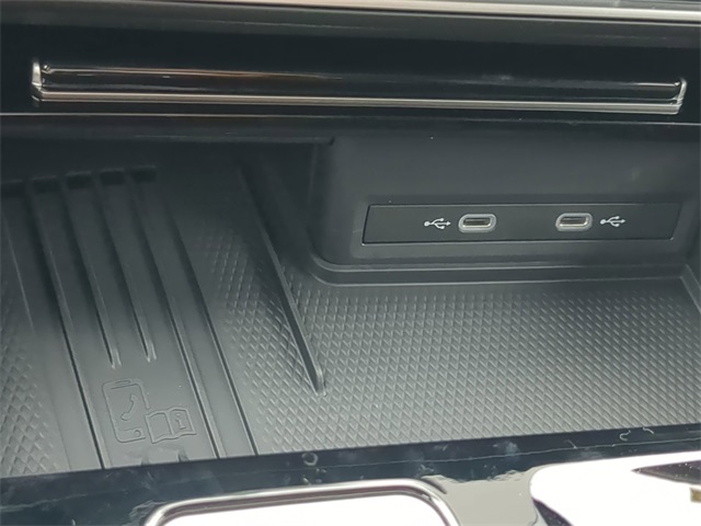 2026 Volkswagen Atlas SE Technology photo 18