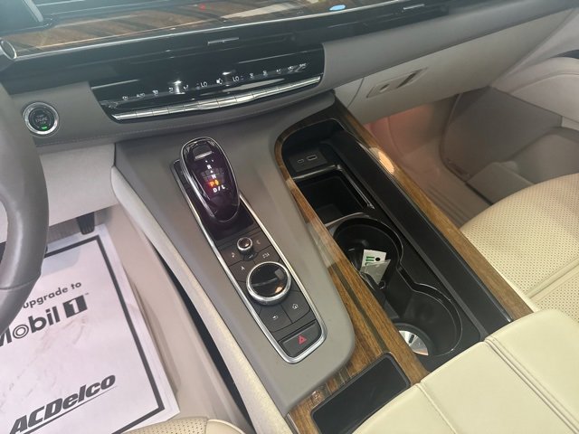 2023 Cadillac Escalade Premium Luxury Platinum photo 11