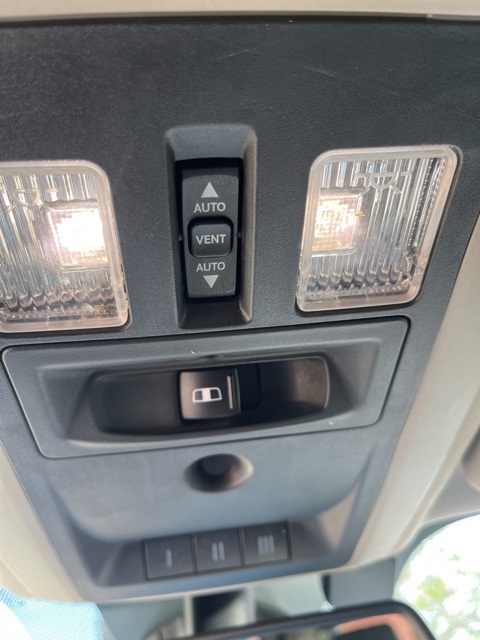 2017 Ram 1500 Laramie photo 27