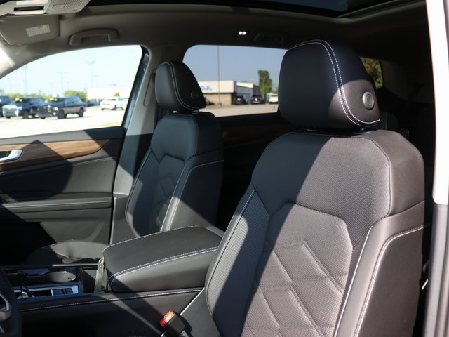 2026 Volkswagen Atlas SE Technology photo 6