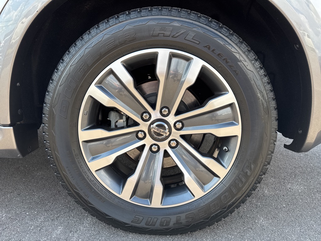 2019 Nissan Armada SL photo 13