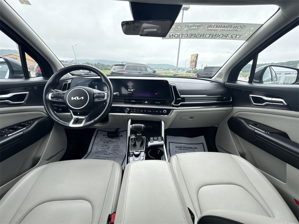 2024 Kia Sportage EX photo 10