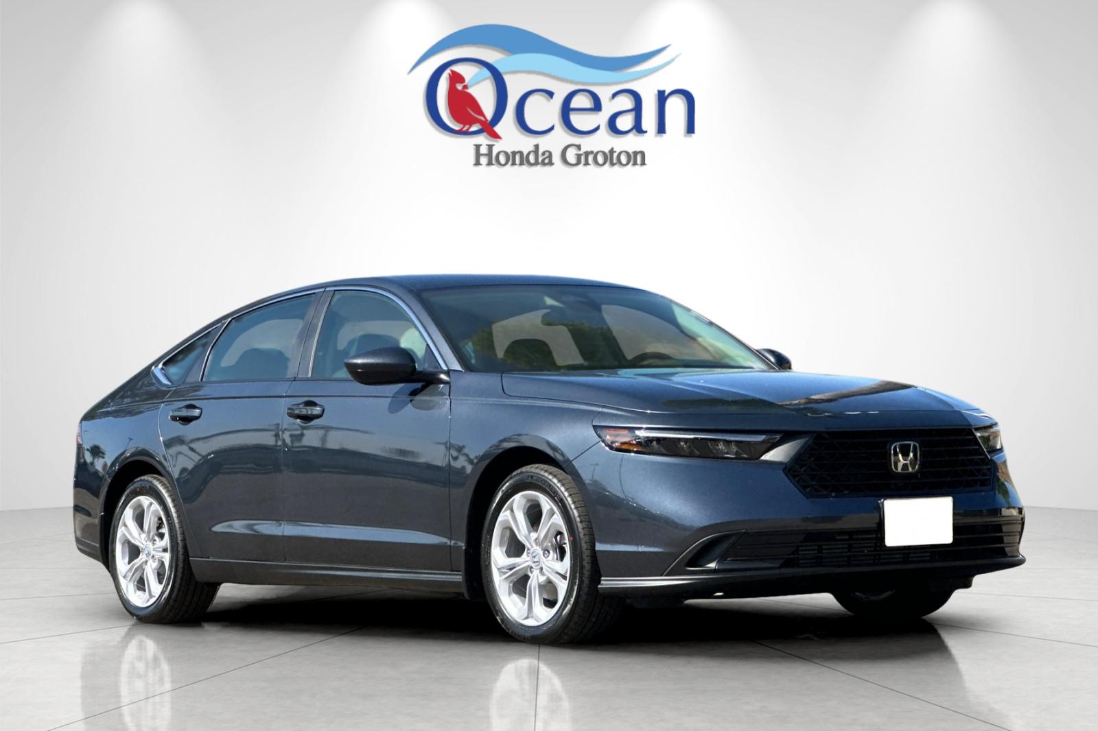 2025 Honda Accord LX photo 7
