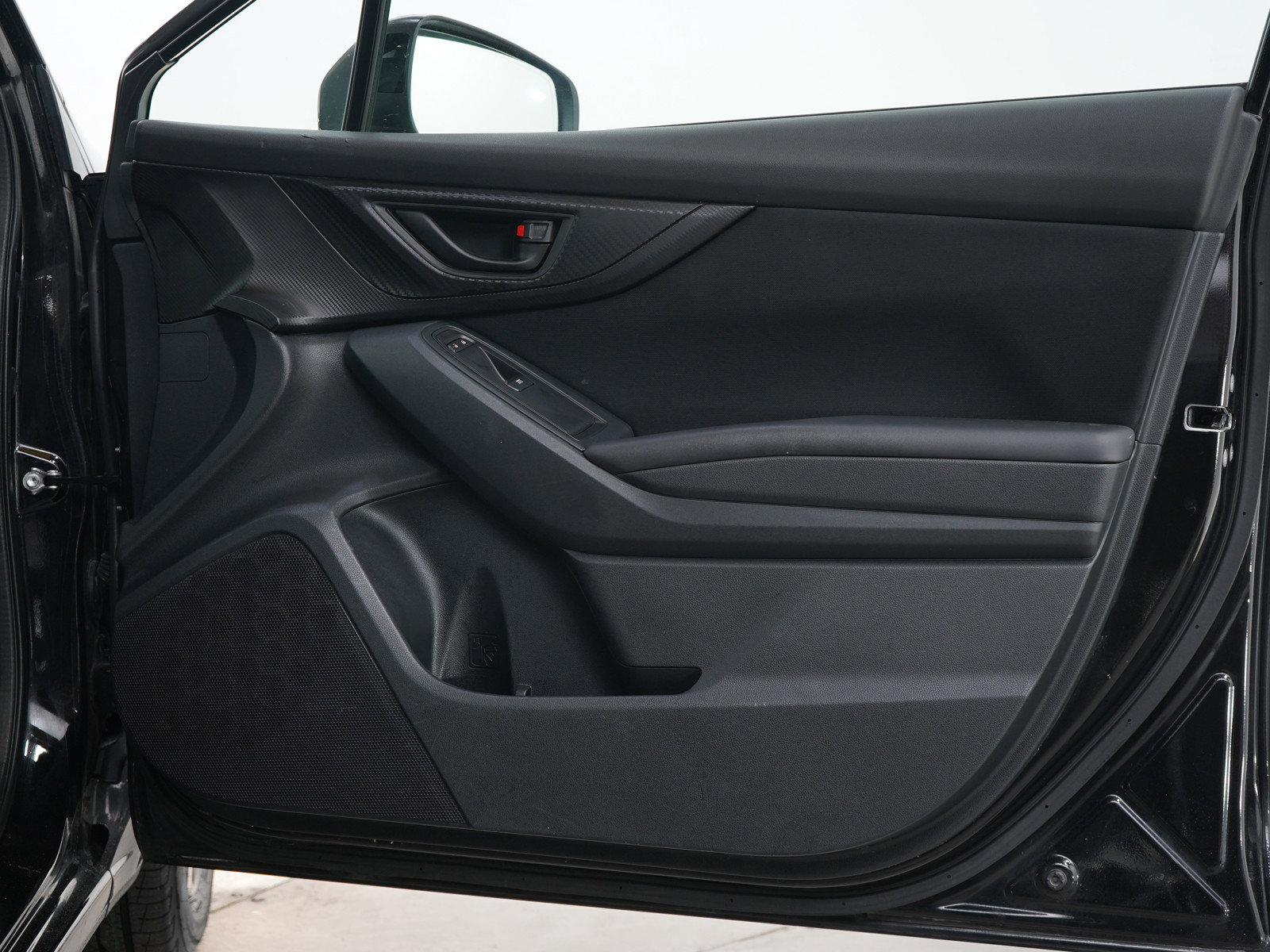 2019 Subaru Impreza 2.0i Premium photo 10