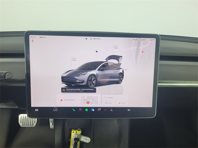 2022 Tesla Model 3 Long Range photo 11