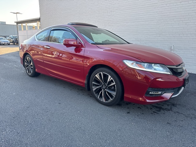 2017 Honda Accord EX-L V-6's photo