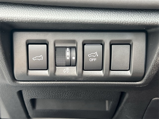 2024 Subaru Outback Onyx Edition photo 30