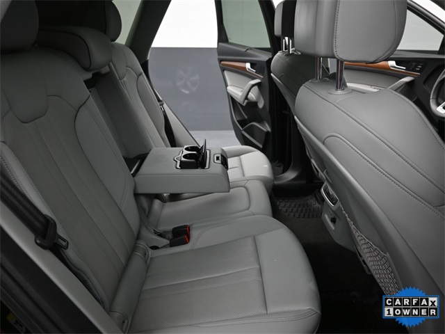 2022 Audi Q5 45 S line Prestige Premium photo 24