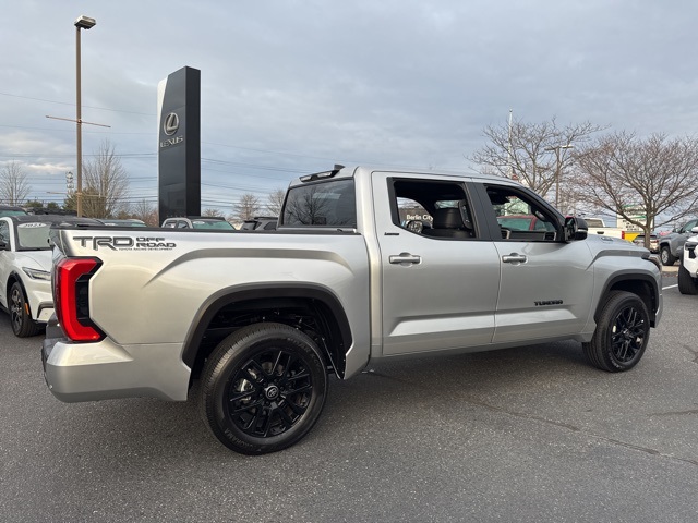 2025 Toyota Tundra Limited photo 3