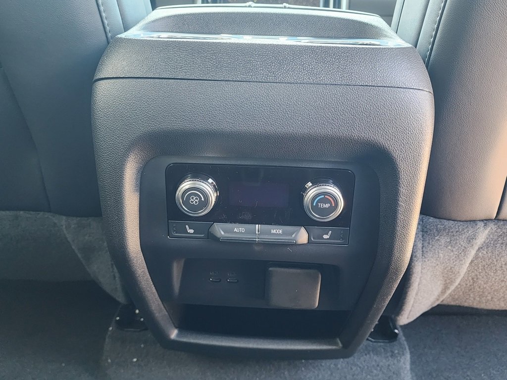2026 Gmc Acadia Elevation photo 47