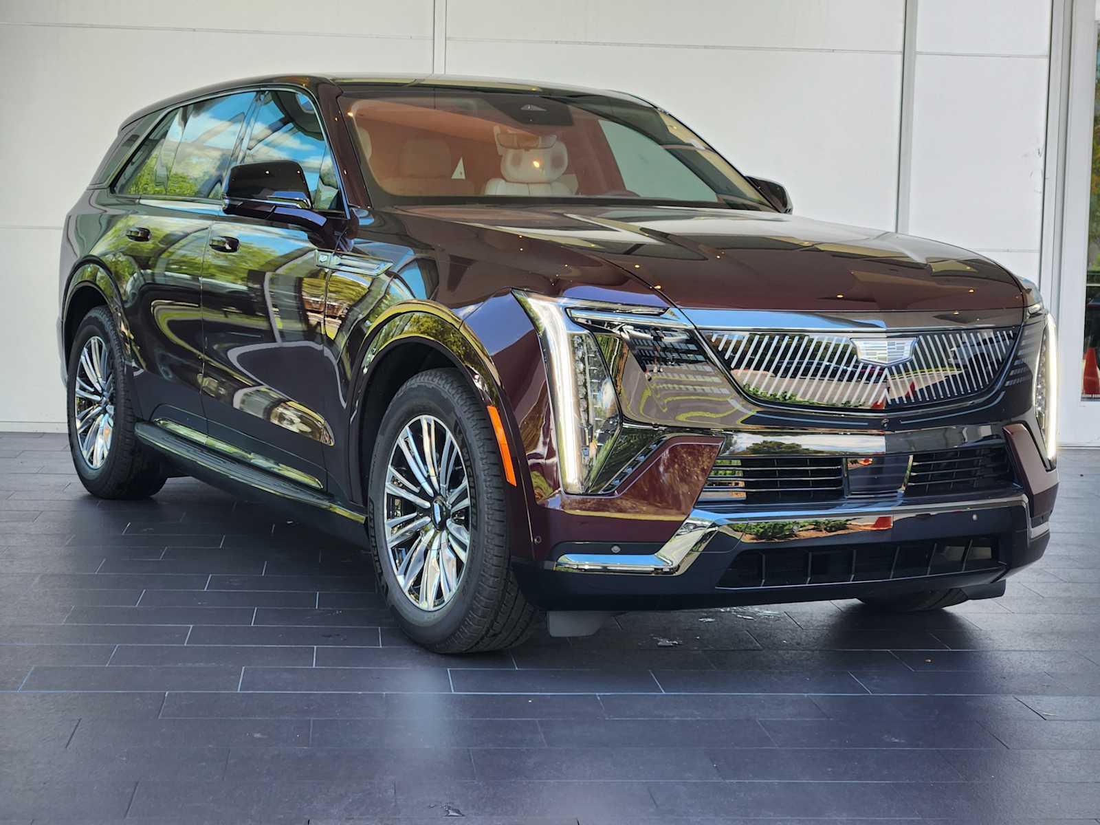 2026 Cadillac Escalade IQ Sport photo 2