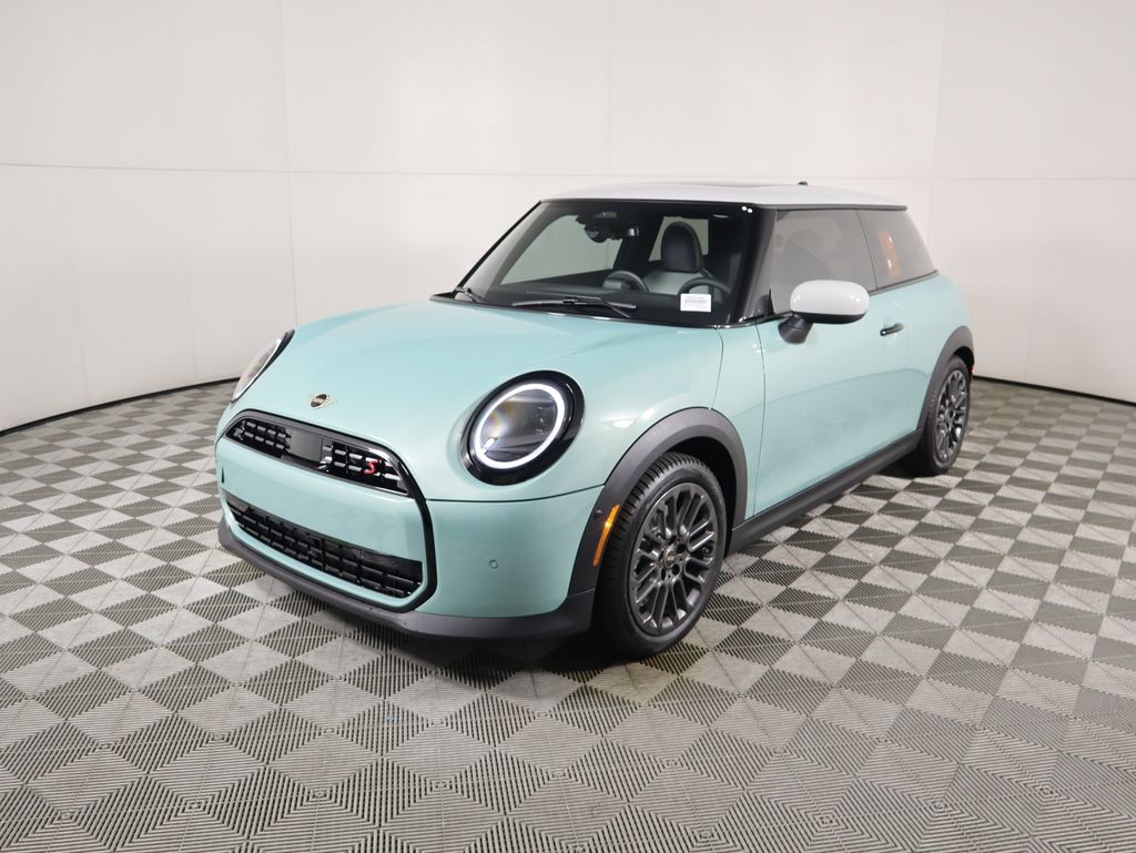 2026 MINI Hardtop 2 Door S's photo