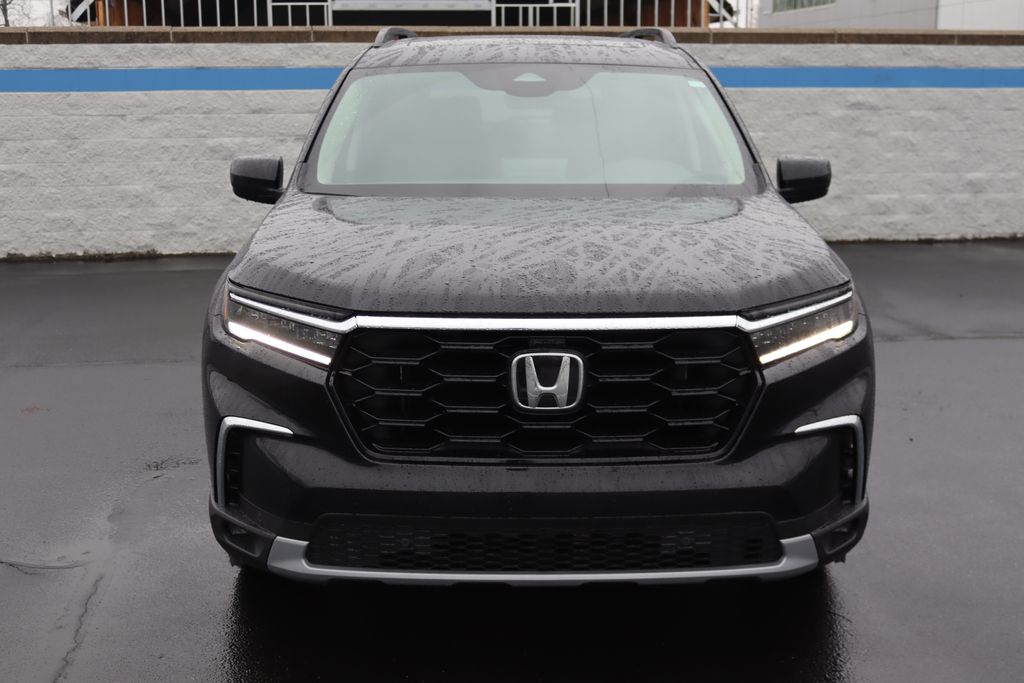 2025 Honda Pilot Touring photo 7