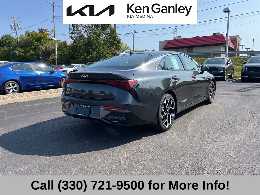 2025 Kia K5 EX photo 8