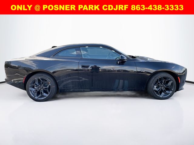 2025 Dodge Charger R/T photo 4