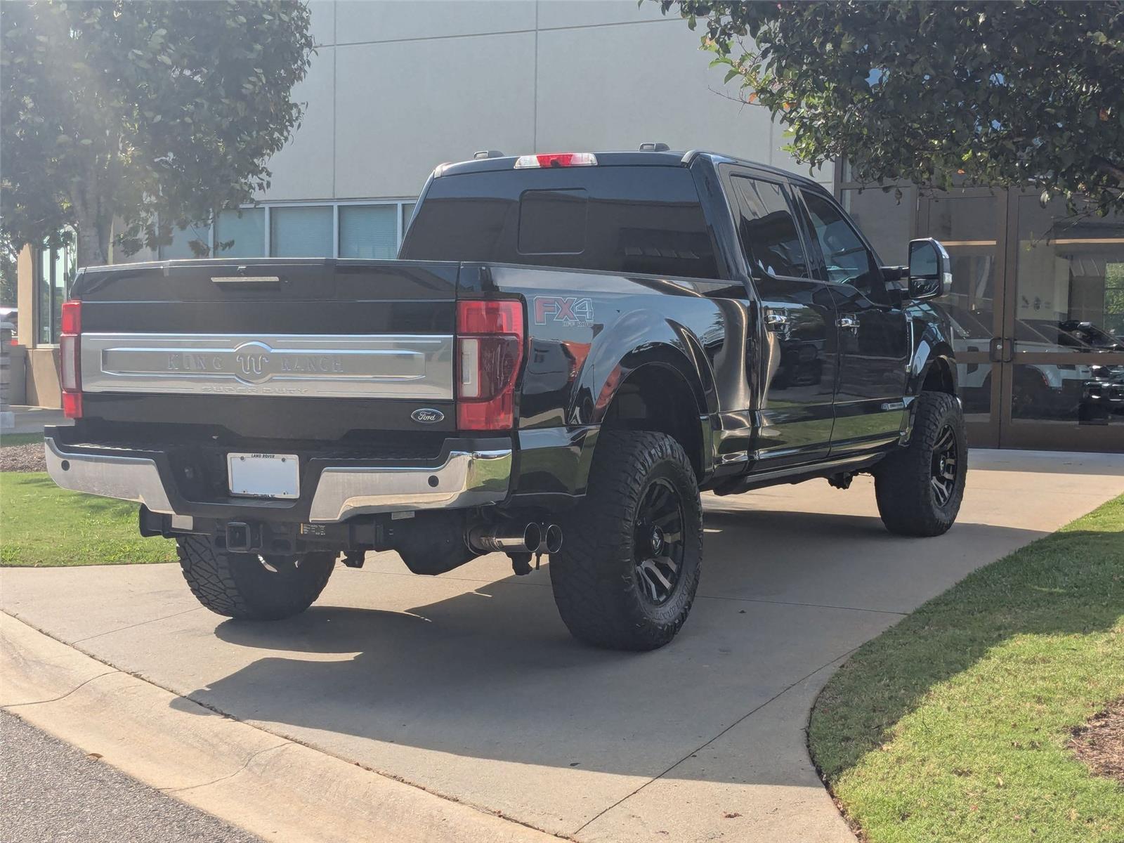 2021 Ford F-350 King Ranch photo 4