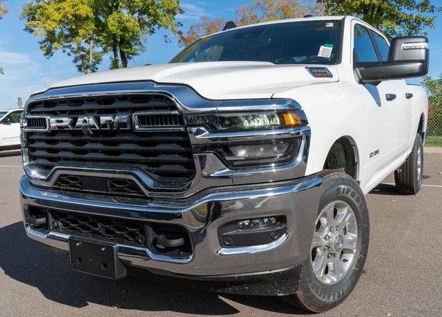2026 RAM Ram 3500 Pickup Big Horn's photo