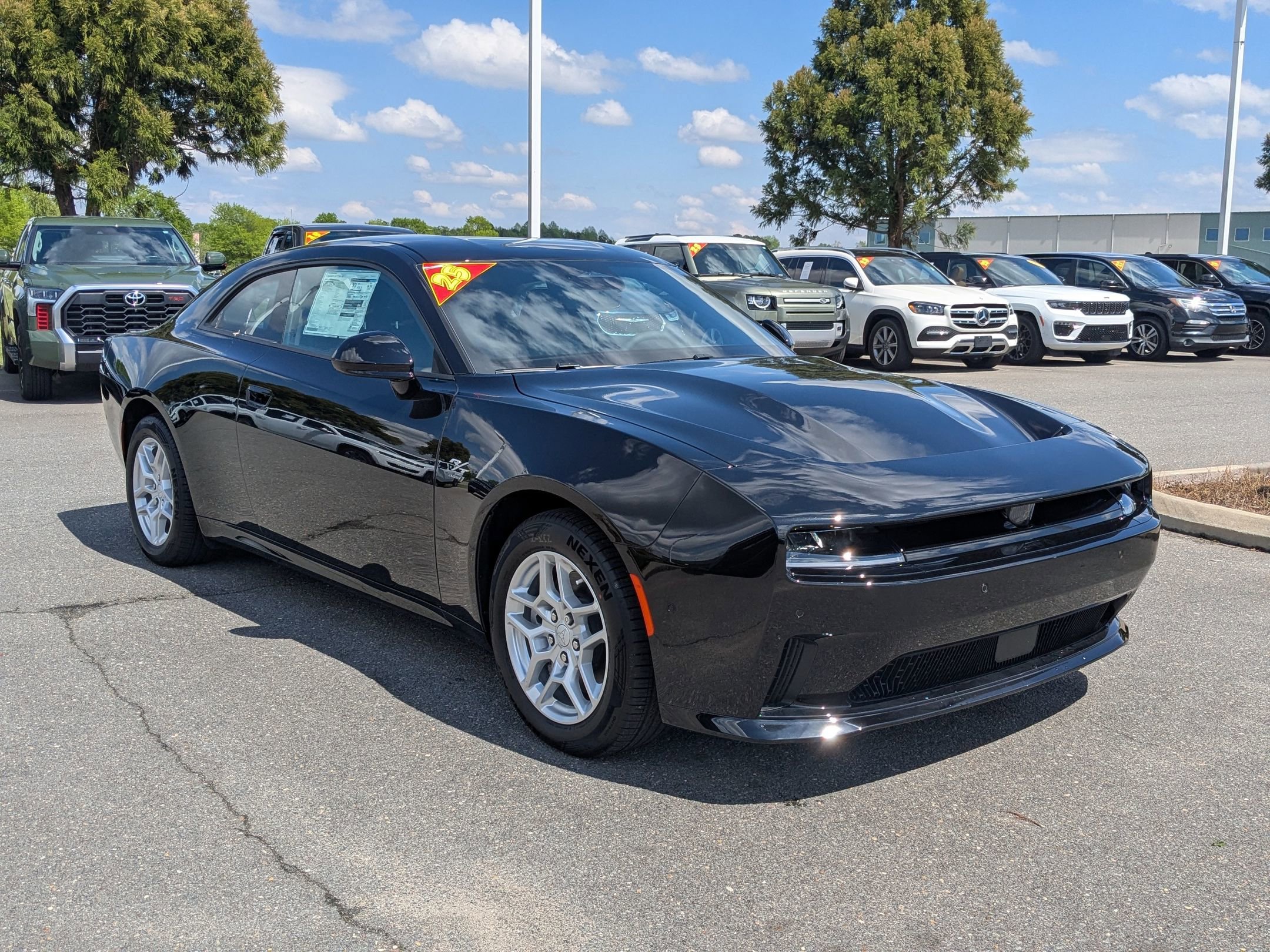 2025 Dodge Charger R/T photo 3