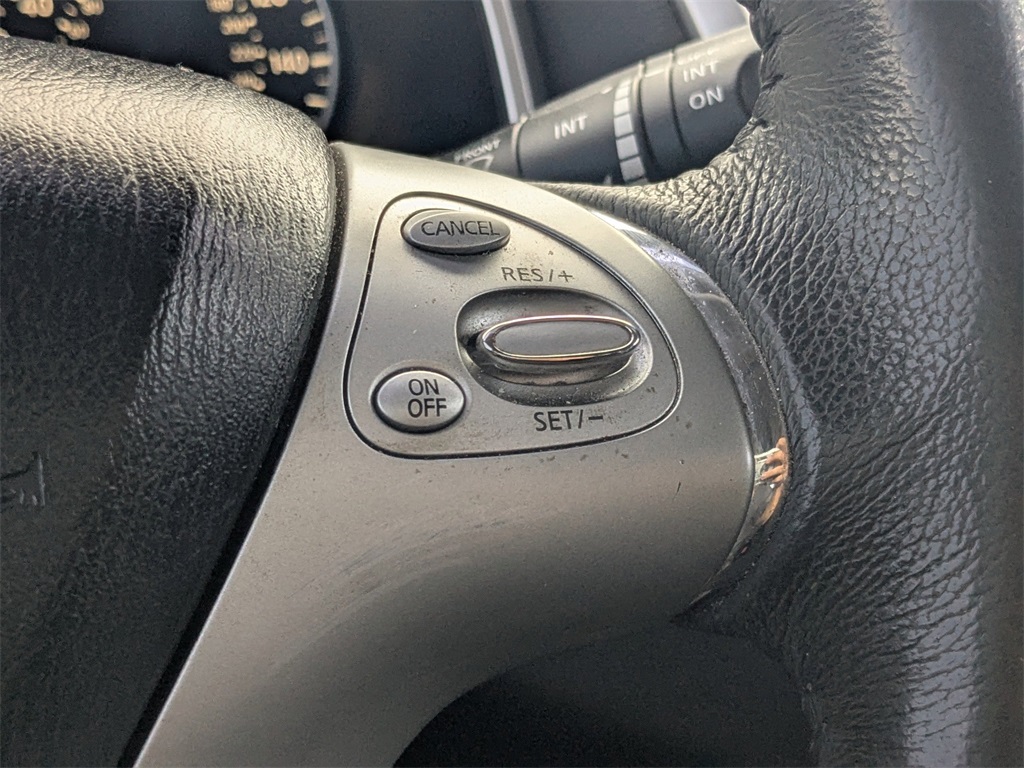 2017 Nissan Murano SL photo 26