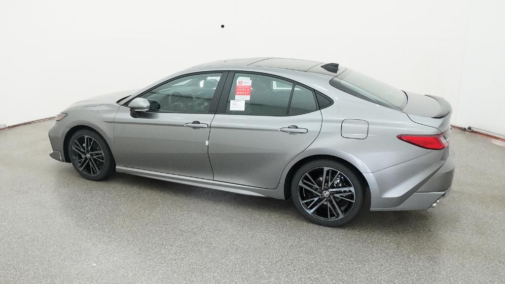 2025 Toyota Camry XSE photo 11