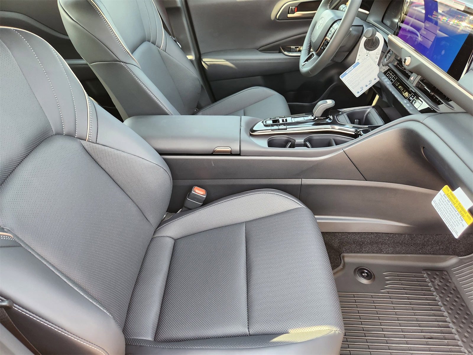 2026 Toyota Crown XLE photo 9