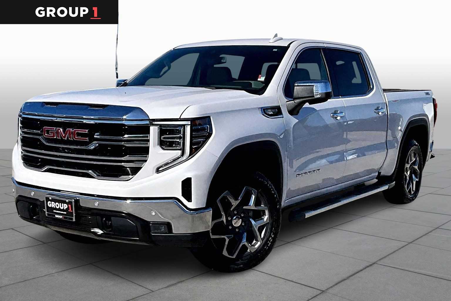 2025 GMC Sierra 1500 SLT's photo