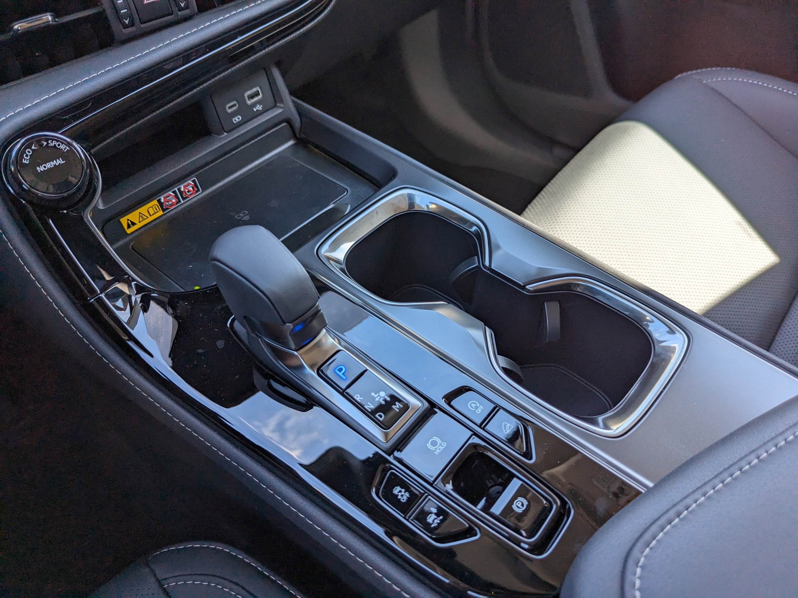 2026 Lexus NX 350 Premium photo 25