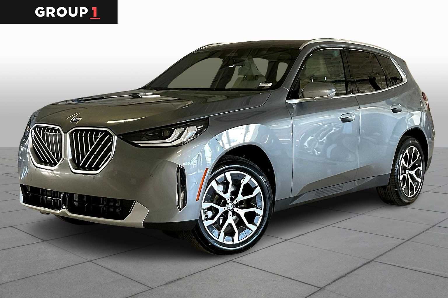 2026 BMW X3 30's photo