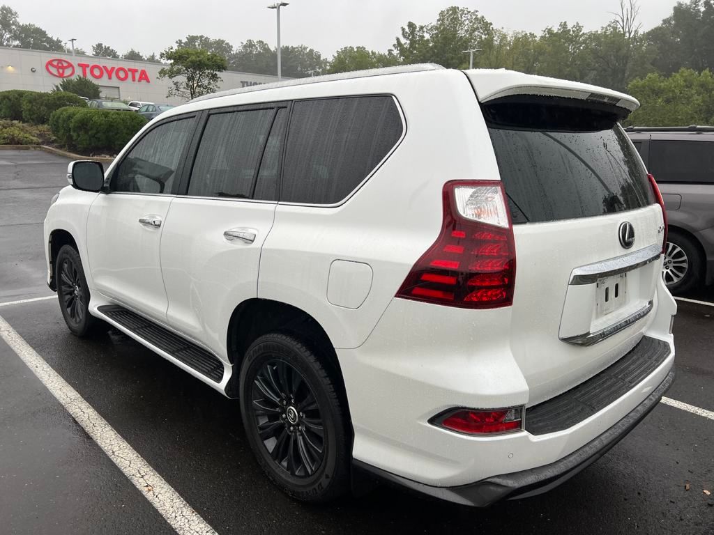 2022 Lexus GX 460 Luxury photo 4