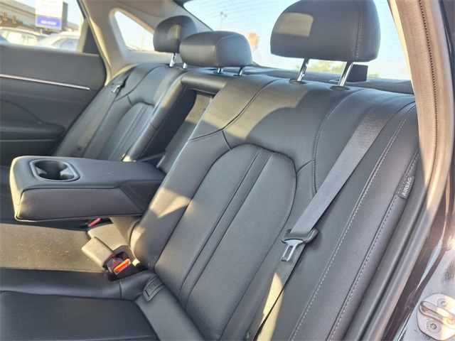 2023 Hyundai Sonata Limited photo 23