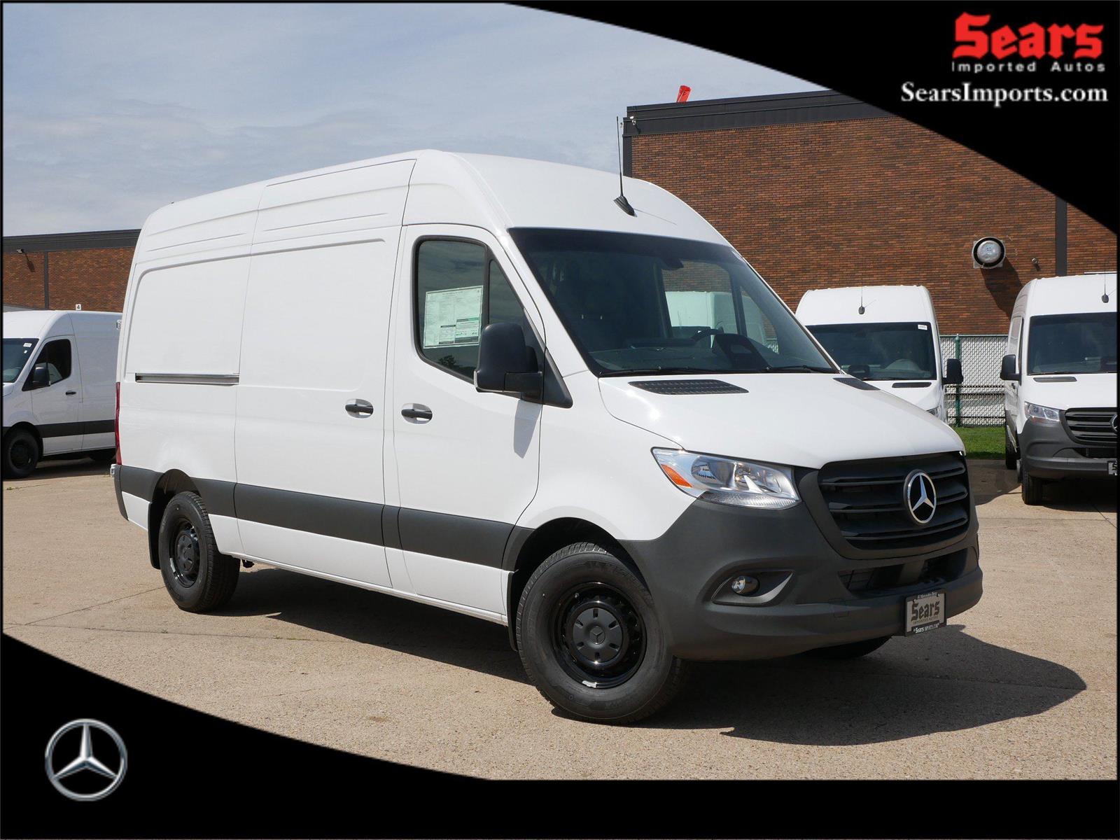2025 Mercedes-Benz Sprinter Cargo Van Base's photo