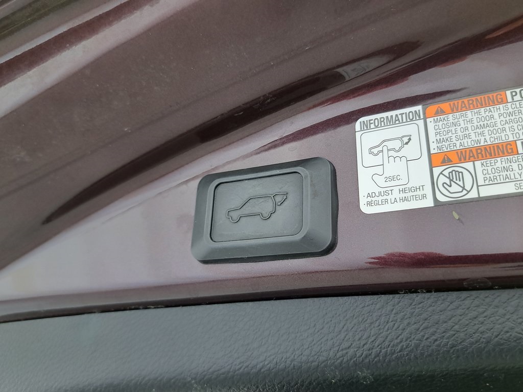 2016 Toyota RAV4 XLE photo 29