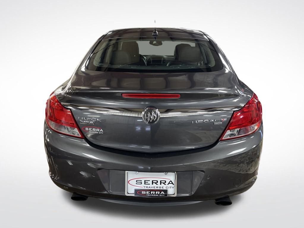 2011 Buick Regal CXL Turbo photo 4