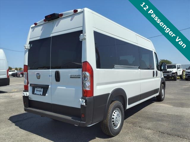 2024 Ram ProMaster 2500 photo 4