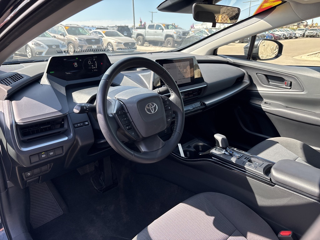 2024 Toyota Prius LE photo 8