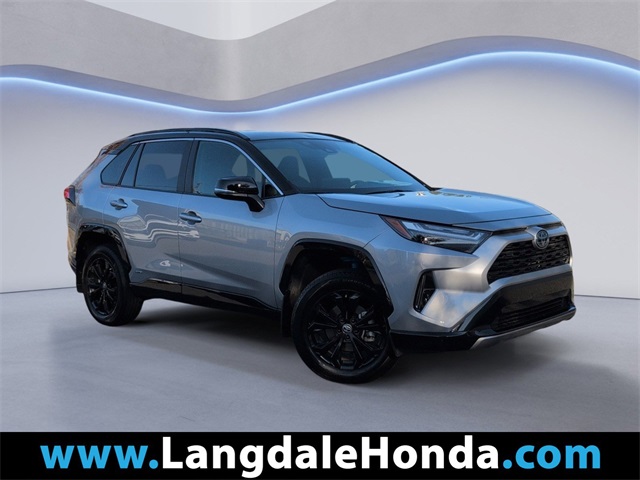 2024 Toyota RAV4 XSE