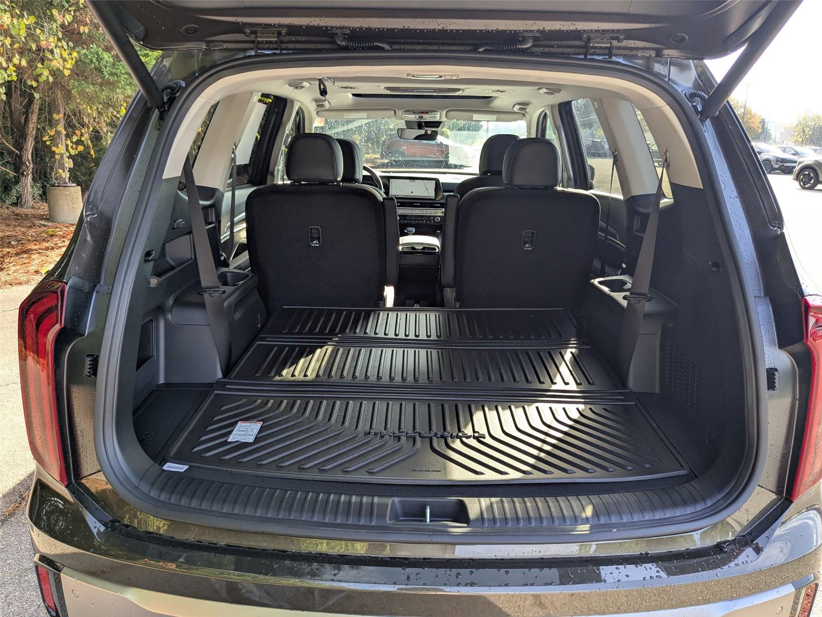 2025 Kia Telluride S photo 30