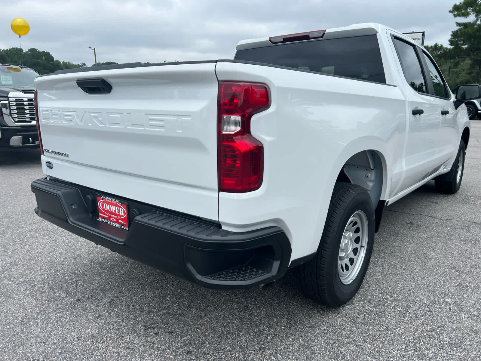 2025 Chevrolet Silverado 1500 photo 7