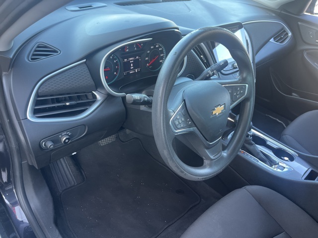 2023 Chevrolet Malibu 1LT photo 9