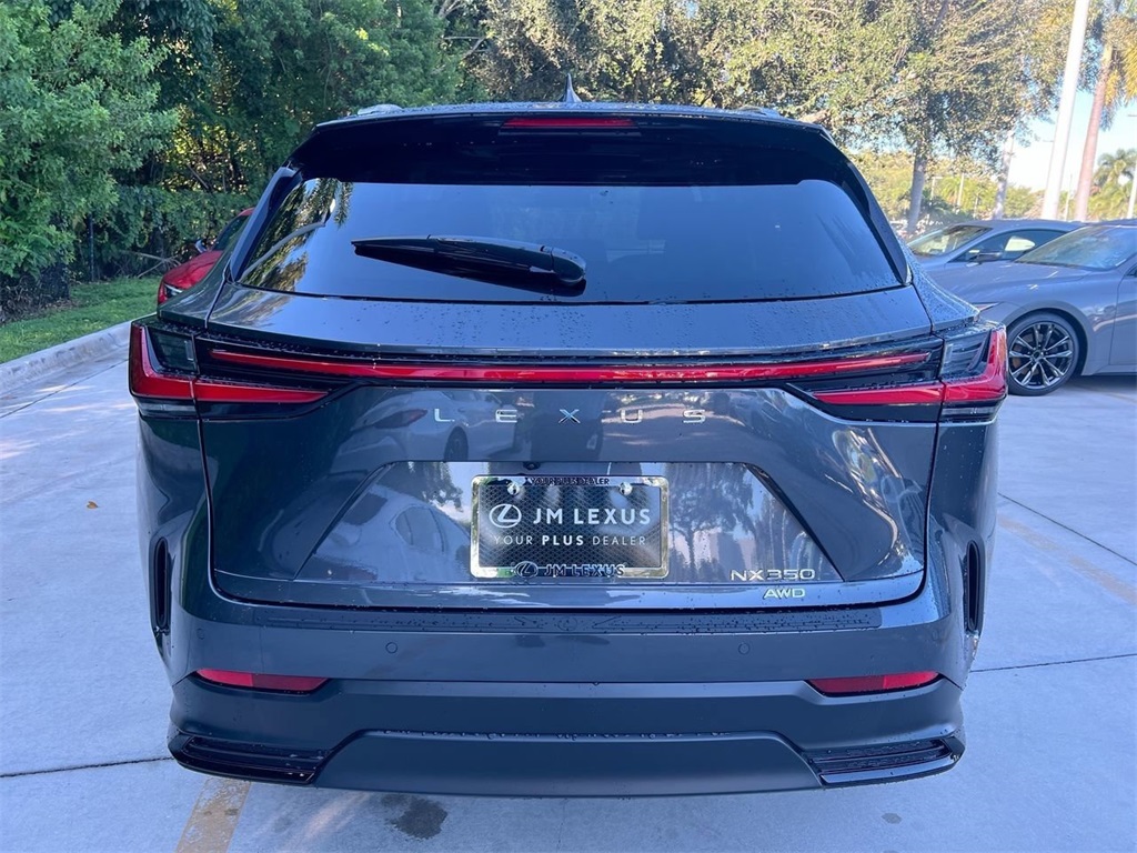 2026 Lexus NX 350 photo 4