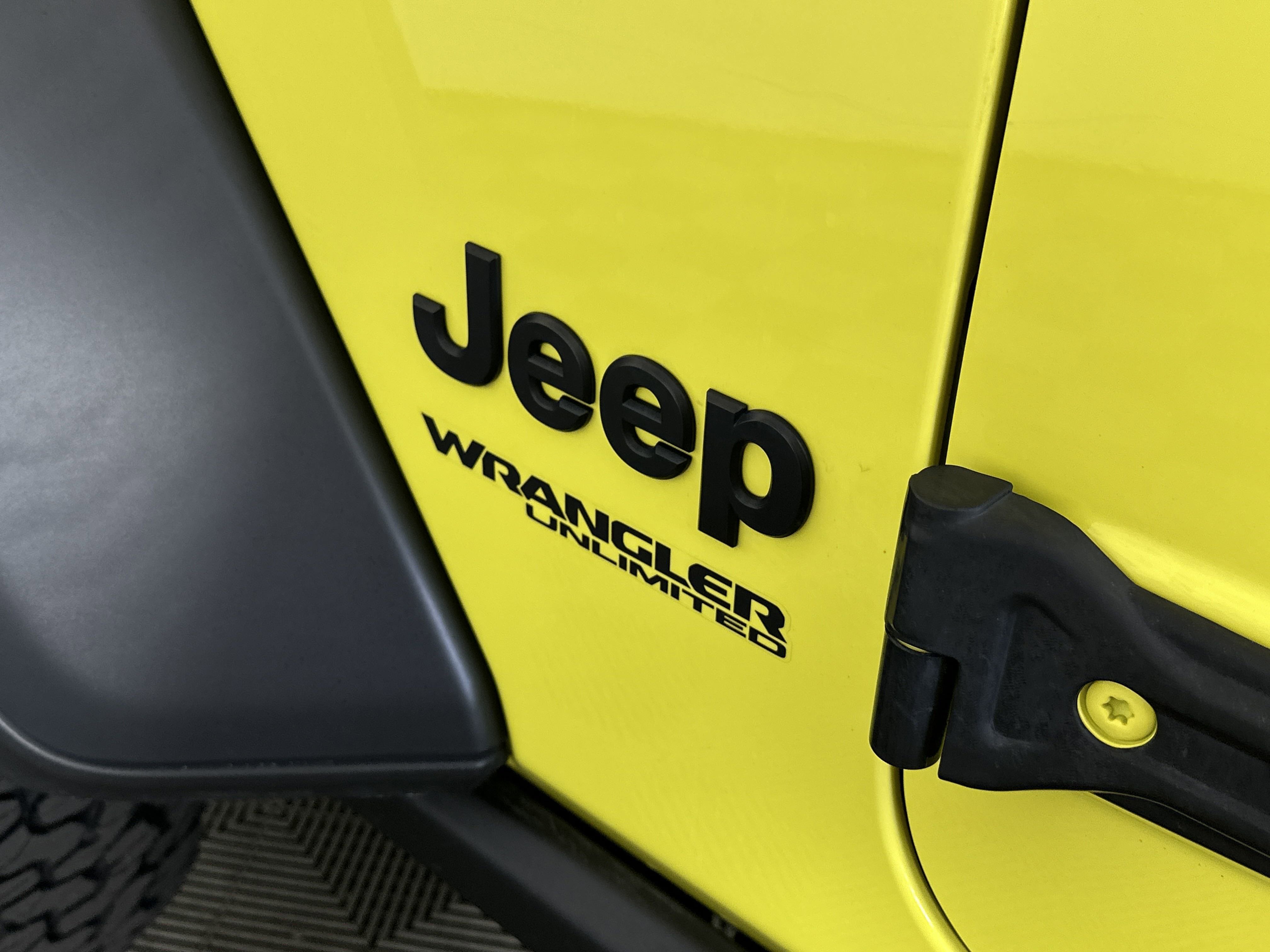 2022 Jeep Wrangler Unlimited High Tide photo 5